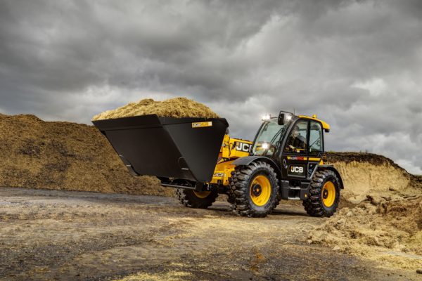 Chariot télescopique JCB 546-70 Agri Pro levage agricole